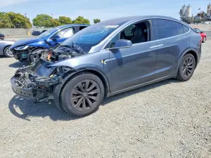 Tesla Model X 2018