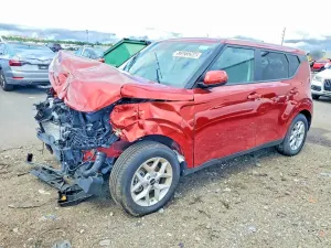 Kia Soul 2.0L 4 2025