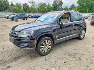 Volkswagen Tiguan 2.0L 4 2012
