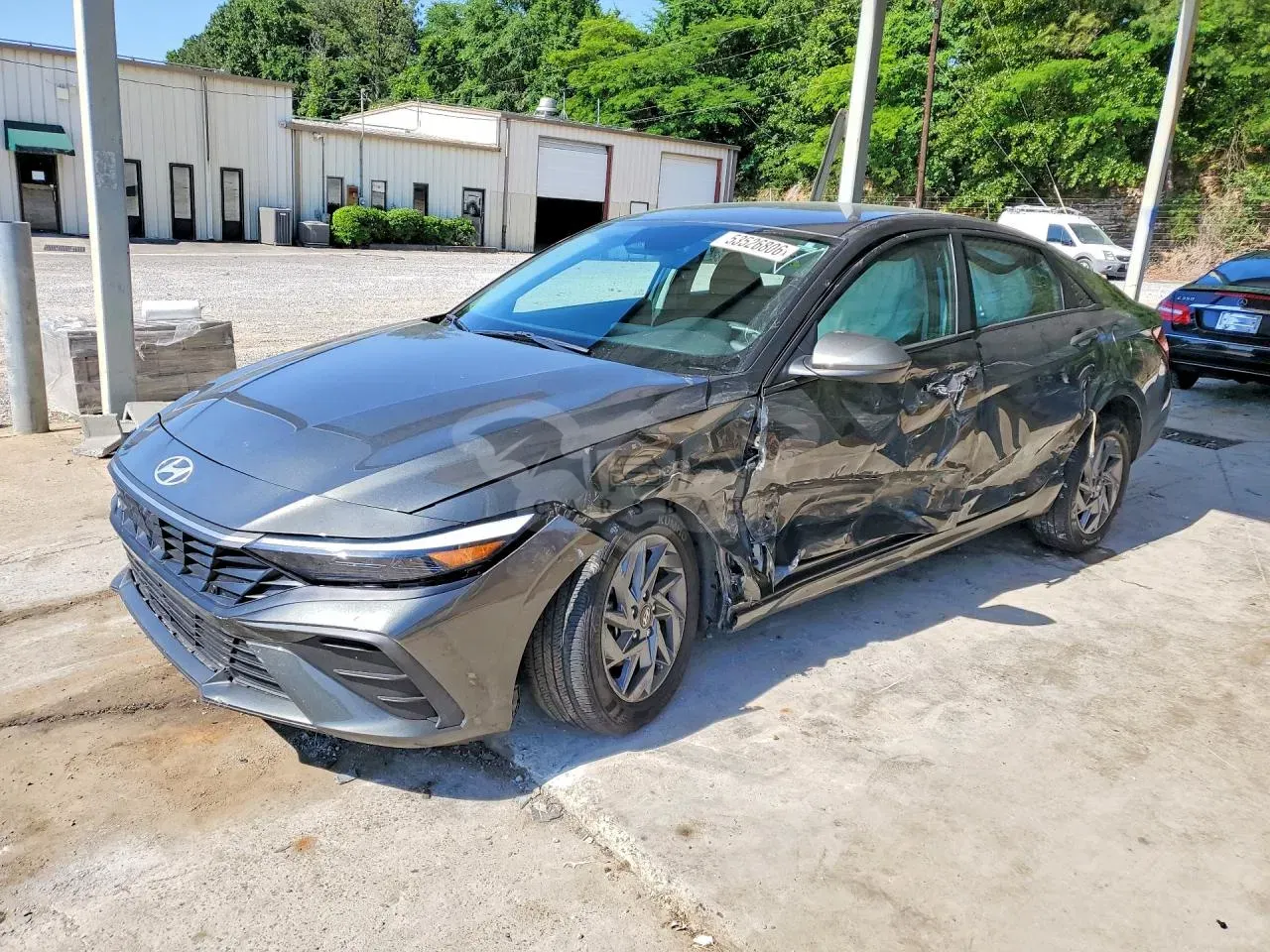 Hyundai Elantra 2.0L 4 2024