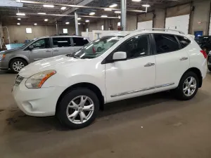 Nissan Rogue 2.5L 4 2011