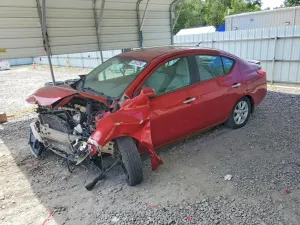 Nissan Versa 1.6L 4 2014