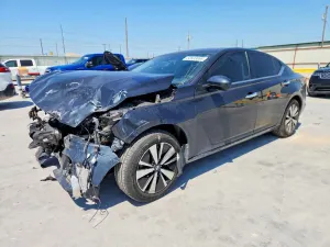 Nissan Altima 2.5L 4 2022