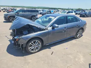 Audi A4 2.0L 4 2023