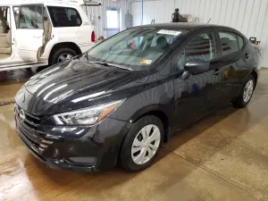 Nissan Versa 1.6L 4 2025