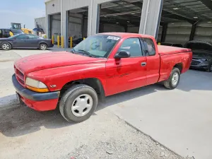 Dodge Dakota 3.9L 6 1999