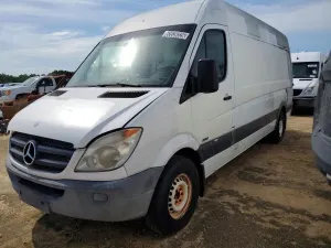Mercedes-Benz Sprinter 3.0L 6 2012