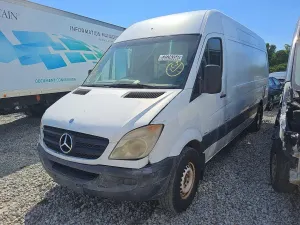 Mercedes-Benz Sprinter 3.0L 6 2012
