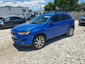Mitsubishi Outlander 2.0L 4 2015