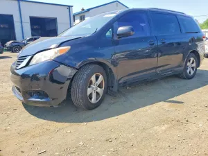 Toyota Sienna 3.5L 6 2011