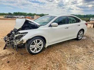 Nissan Altima 3.5L 6 2013