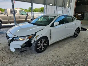 Nissan Sentra 2.0L 4 2021