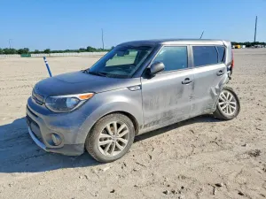 Kia Soul 2.0L 4 2017
