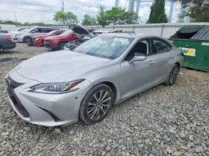 Lexus ES 2.5L 4 2021