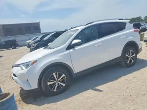 Toyota Rav4 2.5L 4 2017