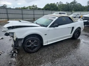 Ford Mustang 4.6L 8 2003