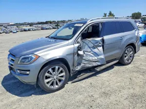 Mercedes-Benz GL 3.0L 6 2015