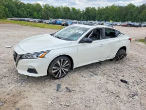 Nissan Altima 2.5L 4 2019