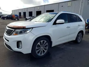 Kia Sorento 3.3L 6 2015