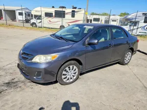 Toyota Corolla 1.8L 4 2012