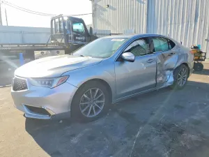 Acura TLX 2.4L 4 2018