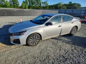Nissan Altima 2.5L 4 2025