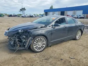 Lincoln MKZ 3.7L 6 2013