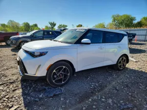 Kia Soul 2.0L 4 2025