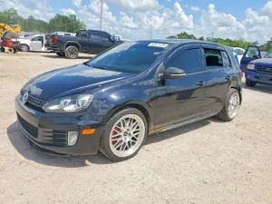 Volkswagen Golf 2.0L 4 2013