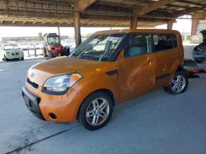 Kia Soul 2.0L 4 2011