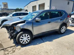 Nissan Rogue 2.5L 4 2017