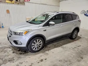 Ford Escape 2.0L 4 2017