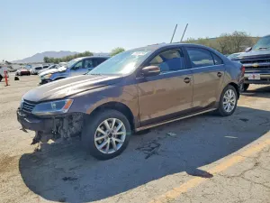 Volkswagen Jetta 1.8L 4 2014
