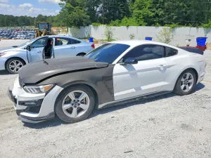 Ford Mustang 3.7L 6 2017