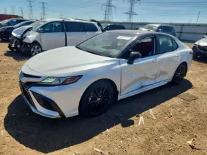 Toyota Camry 2.5L 4 2023