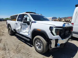 GMC Sierra 6.6L 8 2024