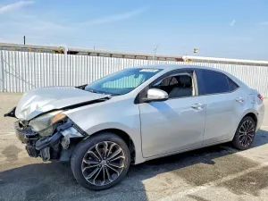 Toyota Corolla 1.8L 4 2015
