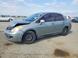 Nissan Versa 1.8L 4 2010