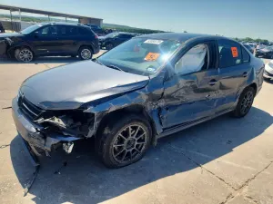 Volkswagen Jetta 1.4L 4 2016