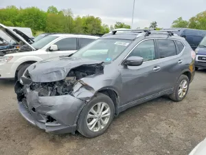 Nissan Rogue 2.5L 4 2015