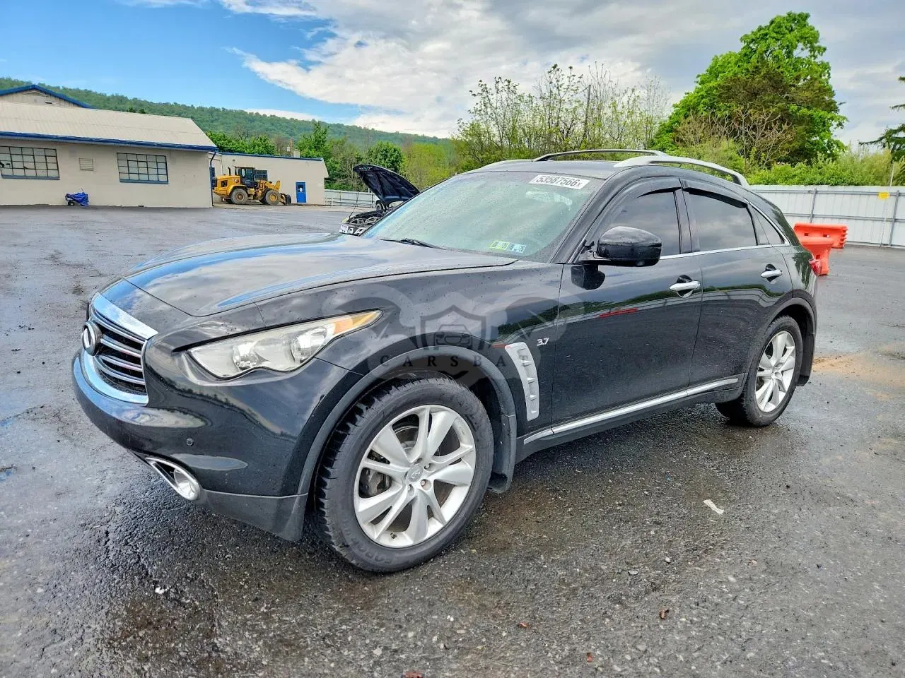 Infiniti QX70 3.7L 6 2015