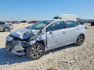 Nissan Versa 1.6L 4 2025