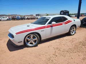 Dodge Challenger 5.7L 8 2012