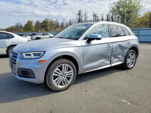 Audi Q5 2.0L 4 2018