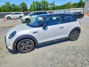 Mini Cooper 2024