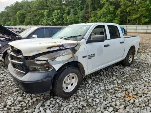 RAM 1500 5.7L 8 2021