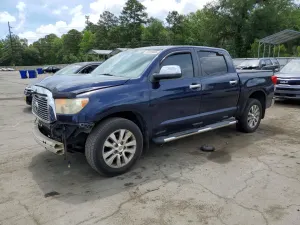 Toyota Tundra 5.7L 8 2011