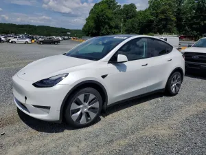Tesla Model Y 2022