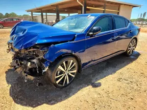 Nissan Altima 2.5L 4 2022
