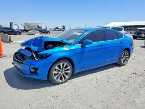 Ford Fusion 2.0L 4 2019